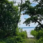 Ferienhaeuser Mit Seeblick Direkt Am Plauer Semesterbostad