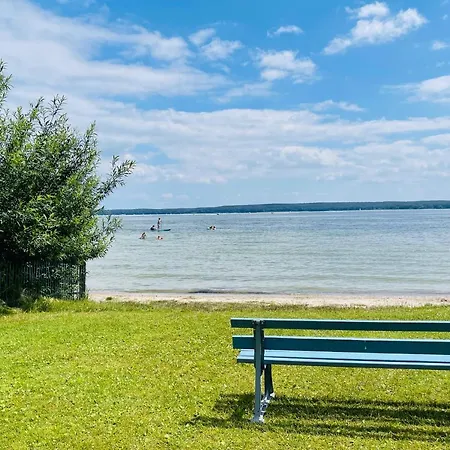 Ferienhaeuser Mit Seeblick Direkt Am Plauer بلاو ام سي