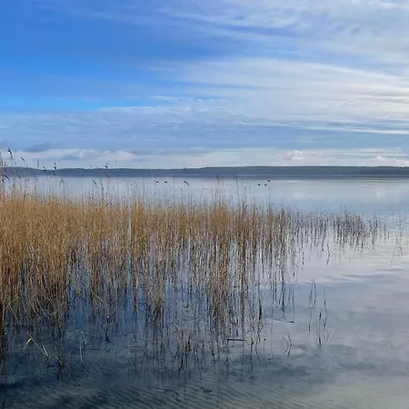 Ferienhaeuser Mit Seeblick Direkt Am Plauer * Plau am See