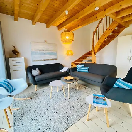 Ferienhaeuser Mit Seeblick Direkt Am Plauer