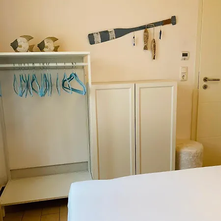 Mit Seeblick Direkt Am Plauer Ferienhaus