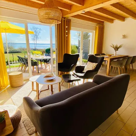 Ferienhaeuser Mit Seeblick Direkt Am Plauer * Plau am See