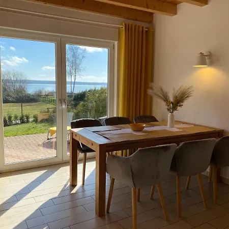 Ferienhaus Mit Seeblick Direkt Am Plauer