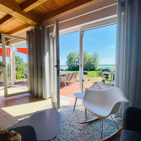 펜션 Ferienhaeuser Mit Seeblick Direkt Am Plauer