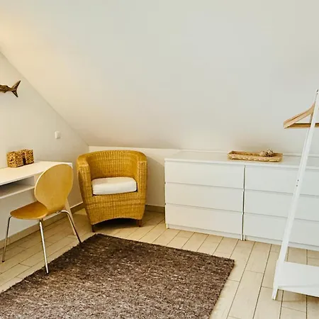 Ferienhaeuser Mit Seeblick Direkt Am Plauer 플라우암시