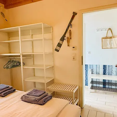 Ferienhaeuser Mit Seeblick Direkt Am Plauer * Plau am See